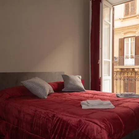 Pacini Deluxe Apartment-2